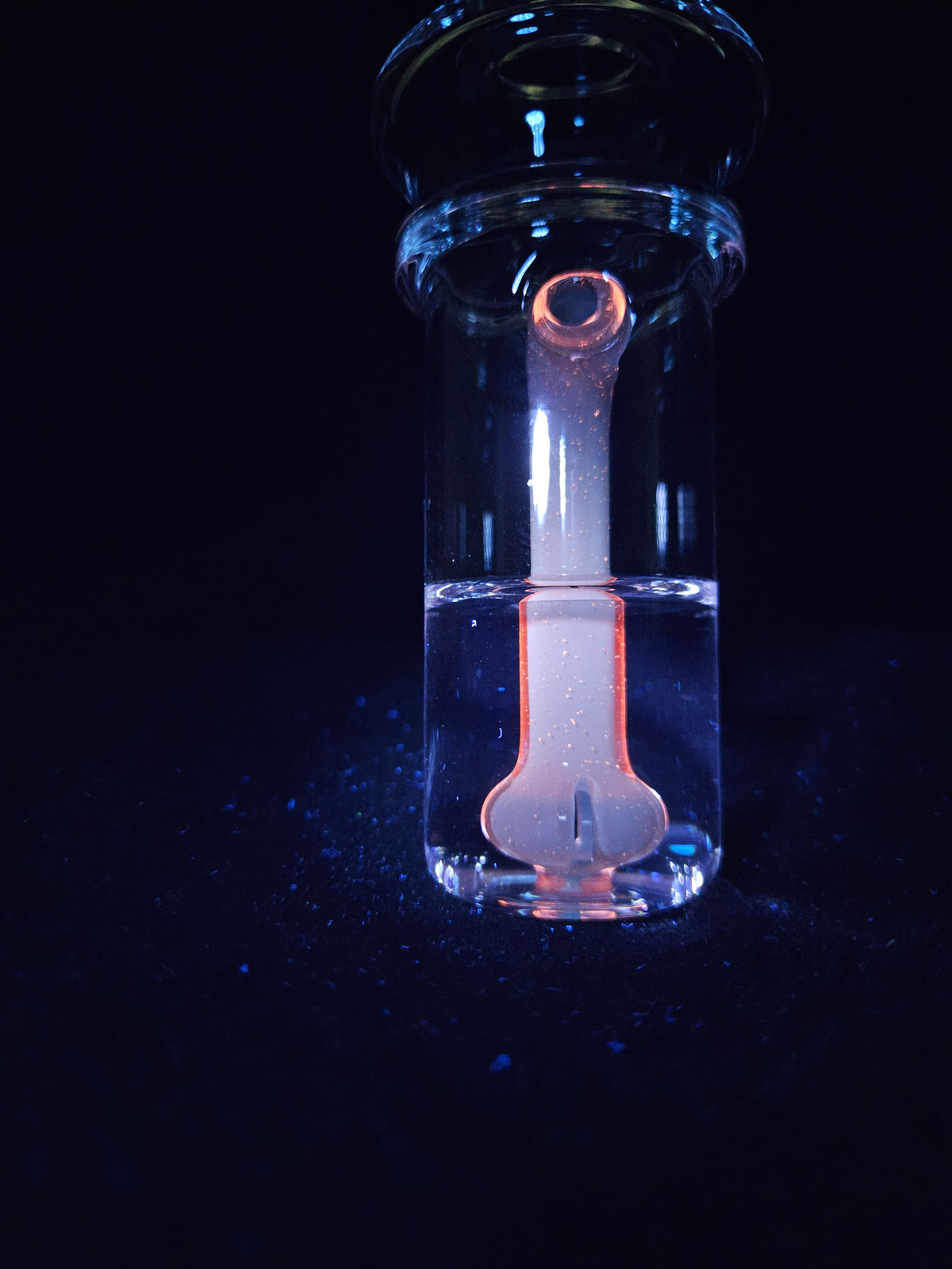 SWITCH 2 UV reactive aqua azul shower head