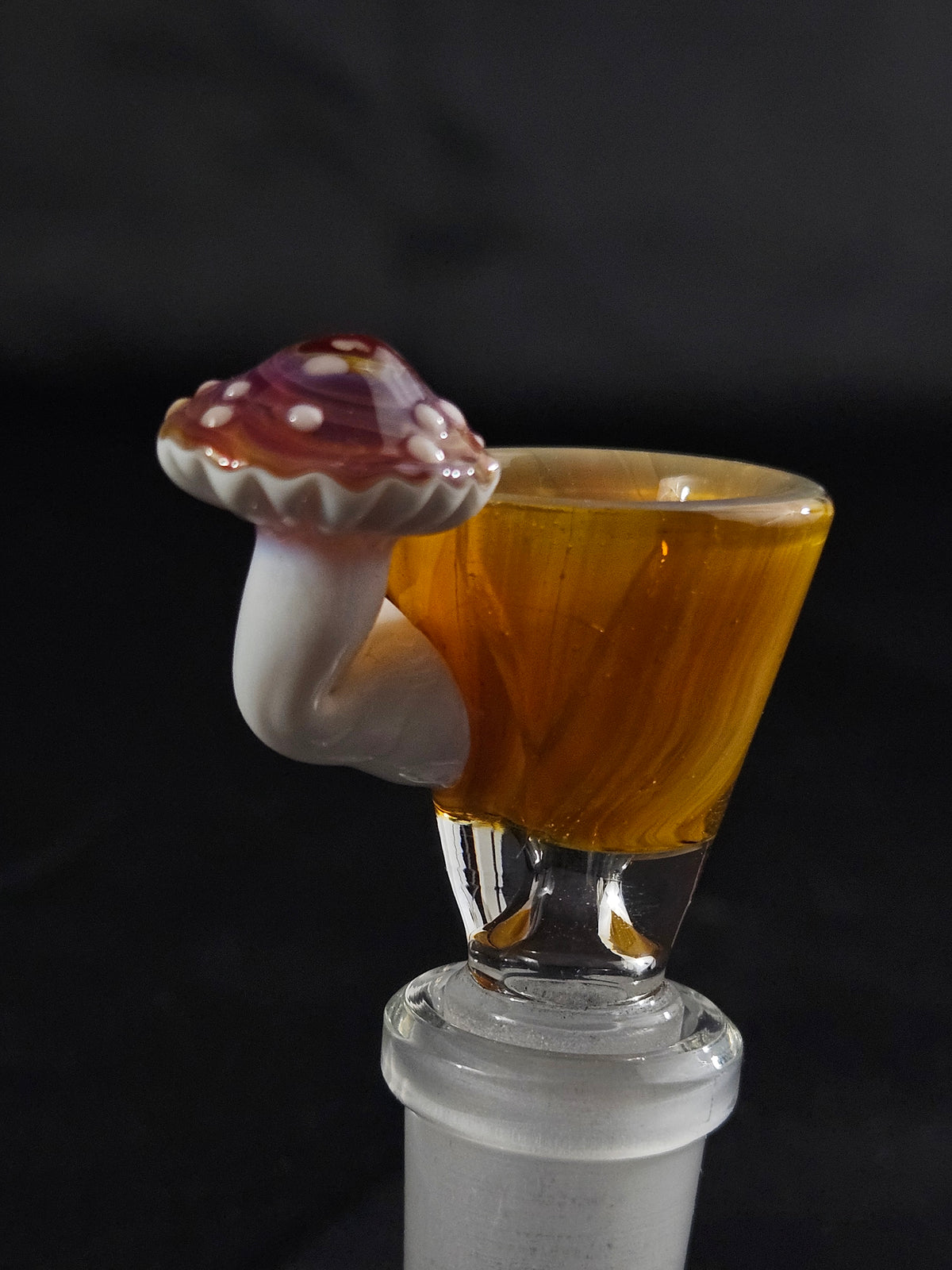 14mm 1 hole sculpted mushroom