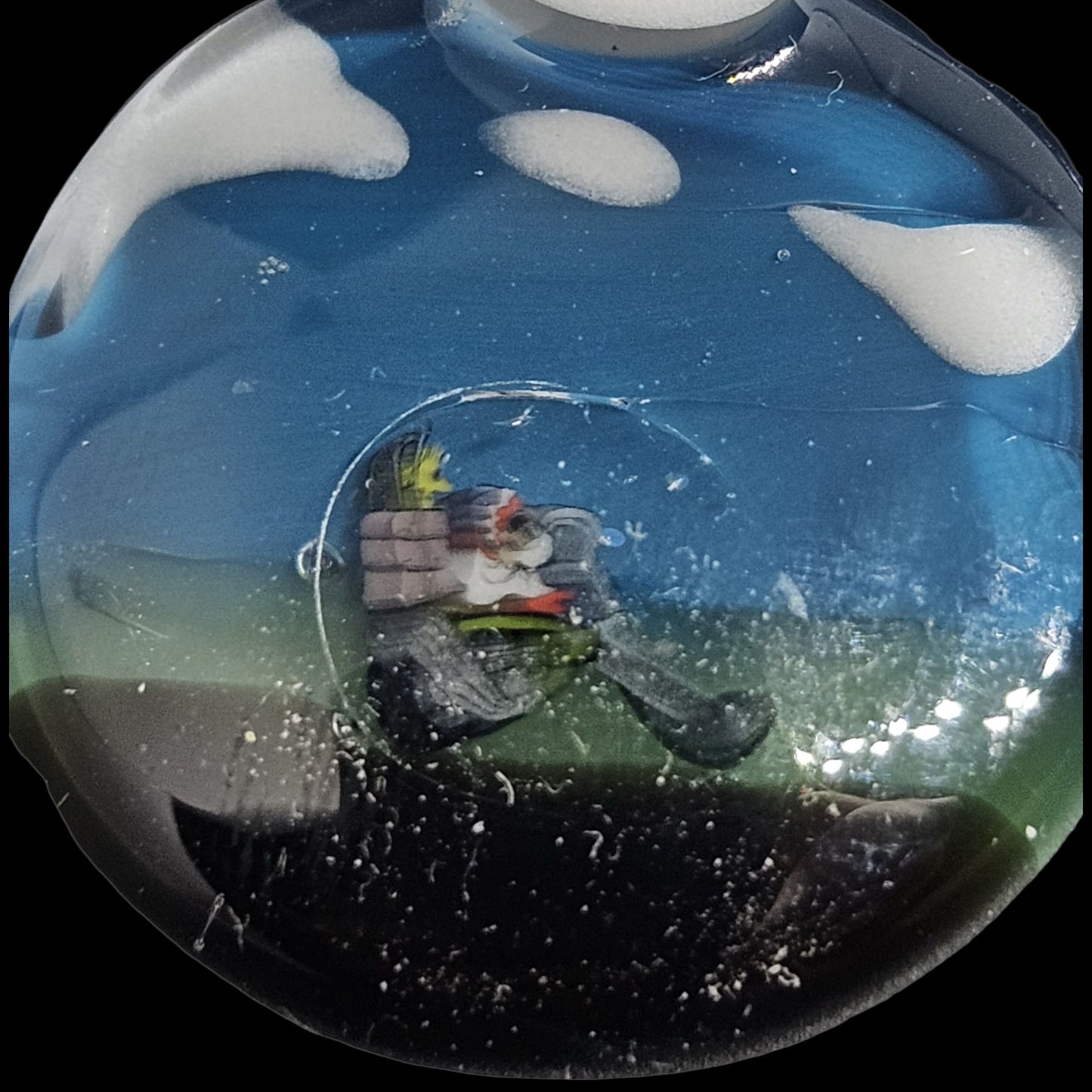 Snoopy goes to woodstock